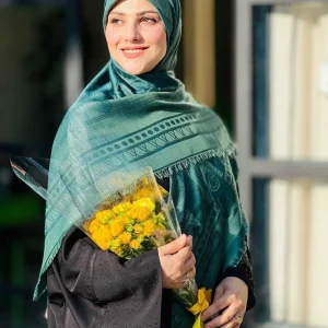 گیس بانو روسری گوچی نس نس