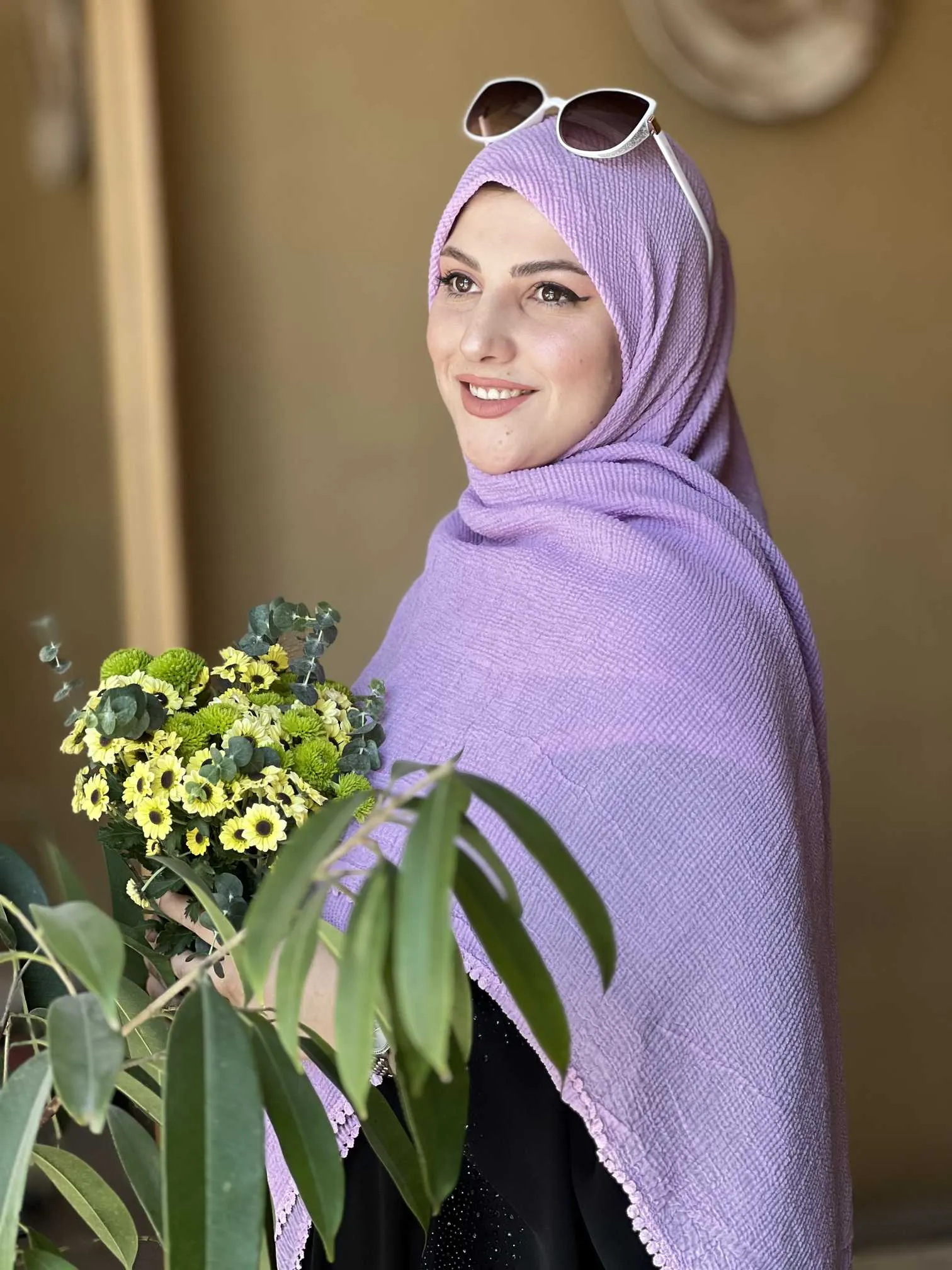 گیس بانو روسری پلیسه عدسی