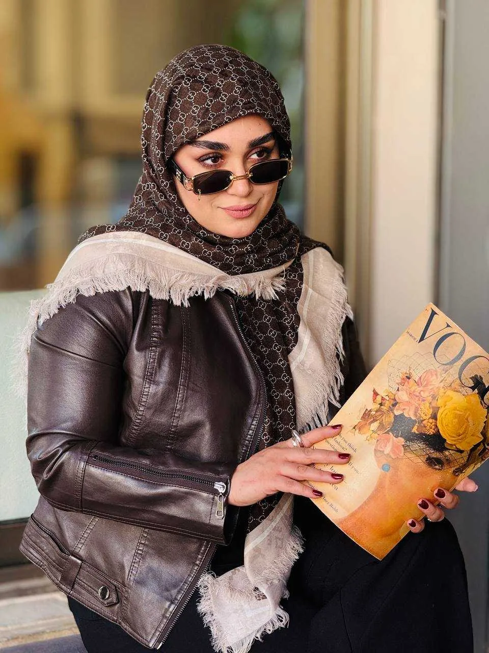 گیس بانو روسری طرح گوچی