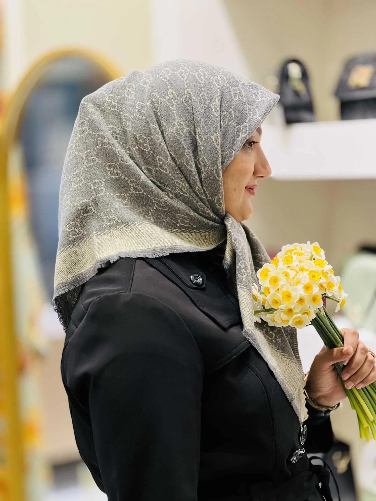 گیس بانو روسری موهر گوچی